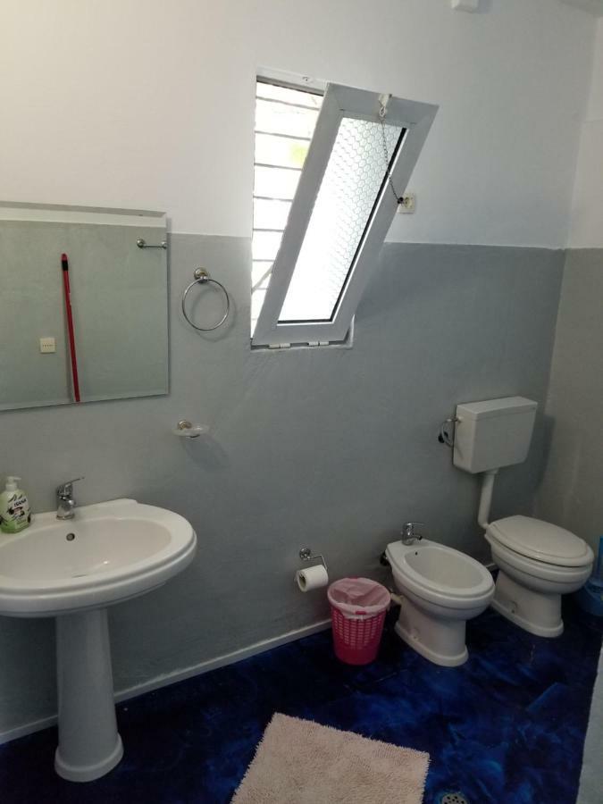 Berti Apartment Vlore Bagian luar foto